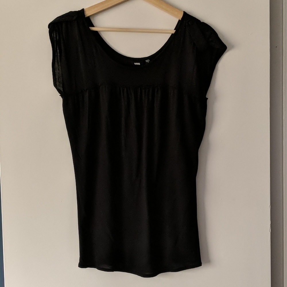 Vans black top